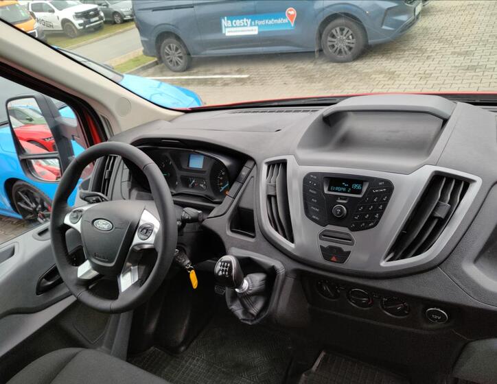 Ford Transit 13