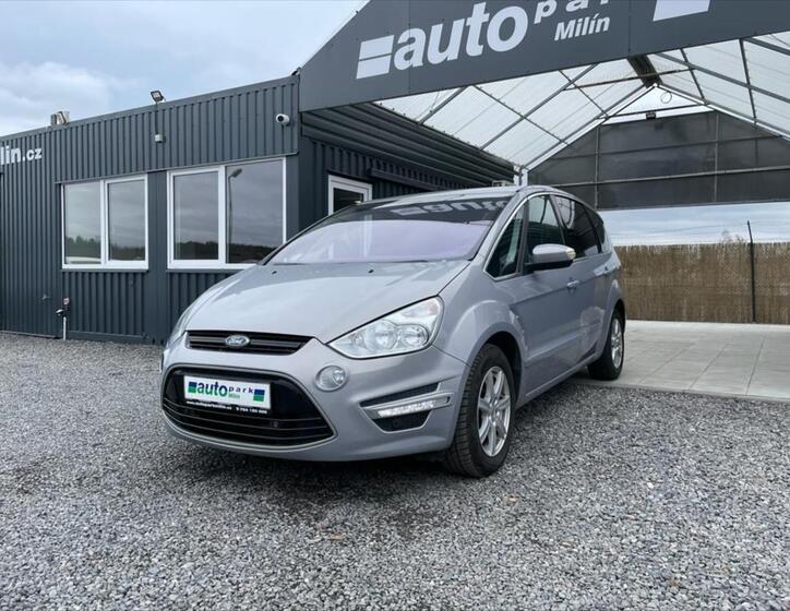 Ford S-MAX 1