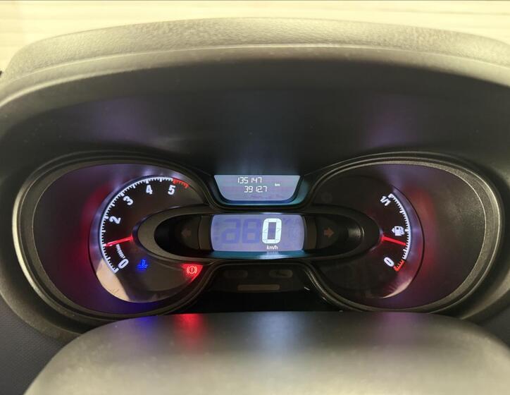 Opel Vivaro 23