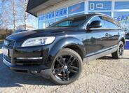 Audi Q7 1