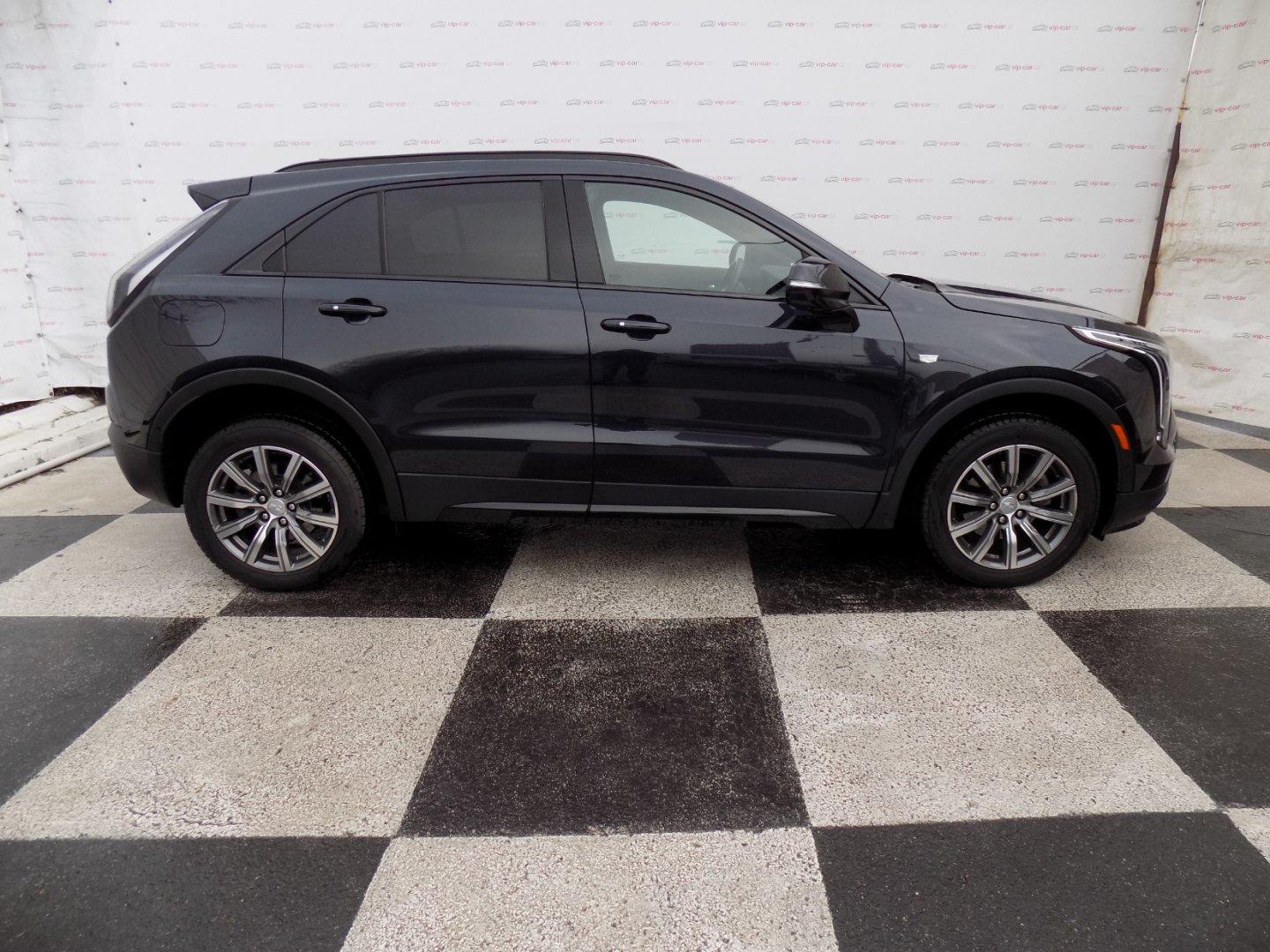 Cadillac XT4