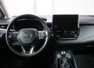 Toyota Corolla 16