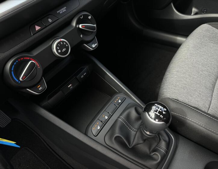 KIA Stonic 28