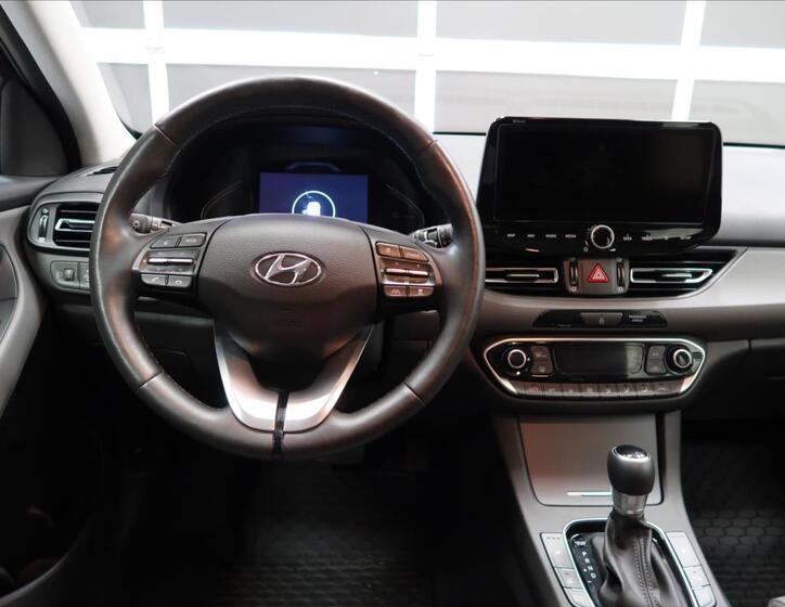 Hyundai i30 13