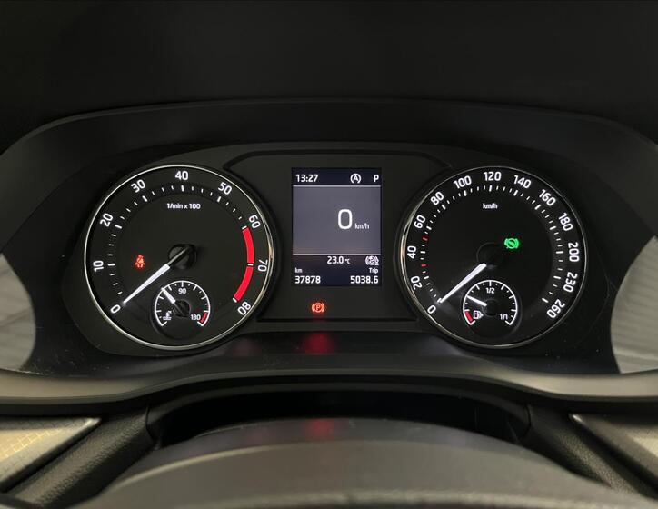 Škoda Octavia 14