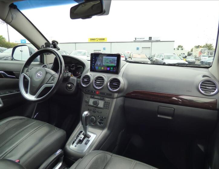 Opel Antara 43