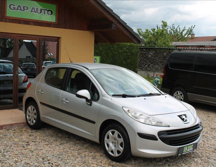 Peugeot 207 1
