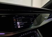 Audi SQ8 42