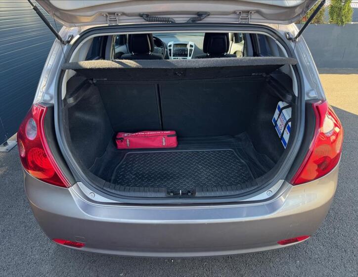 KIA Ceed 11
