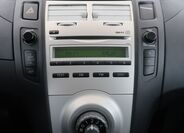 Toyota Yaris 18