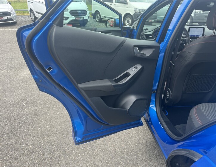 Ford Puma 51