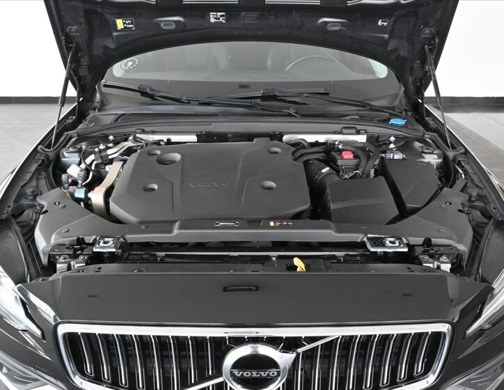 Volvo V60 5