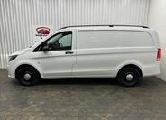 Mercedes-Benz Vito 4