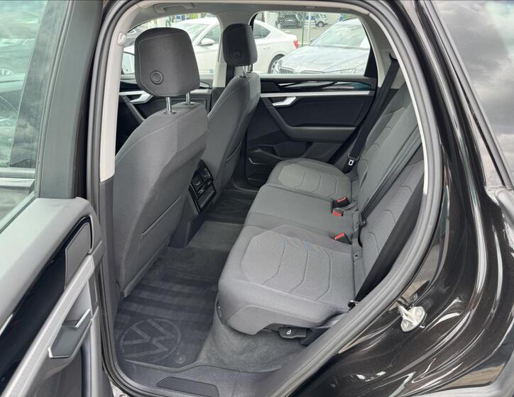 Volkswagen Touareg 10