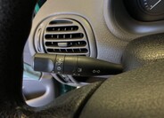 Peugeot 206 17