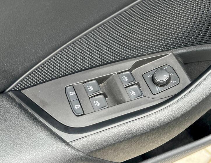 Škoda Octavia 14