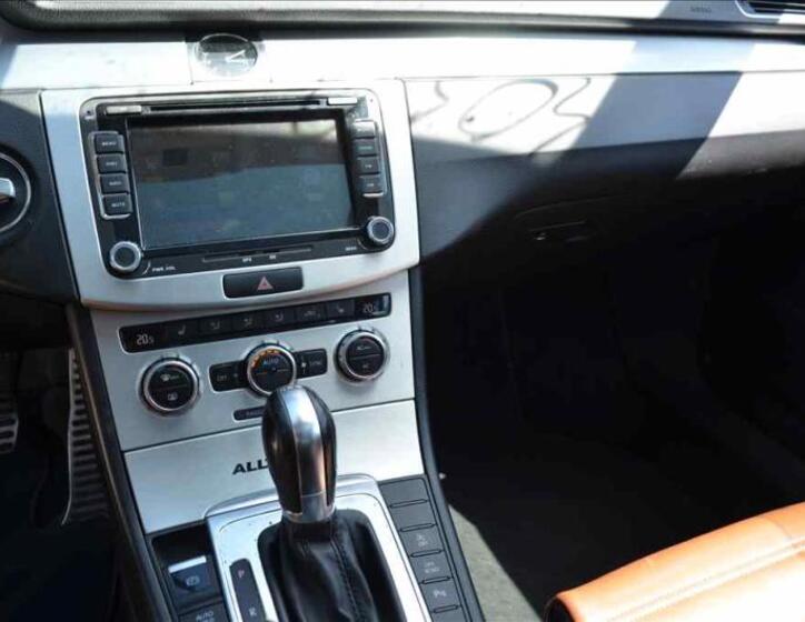 Volkswagen Passat 18