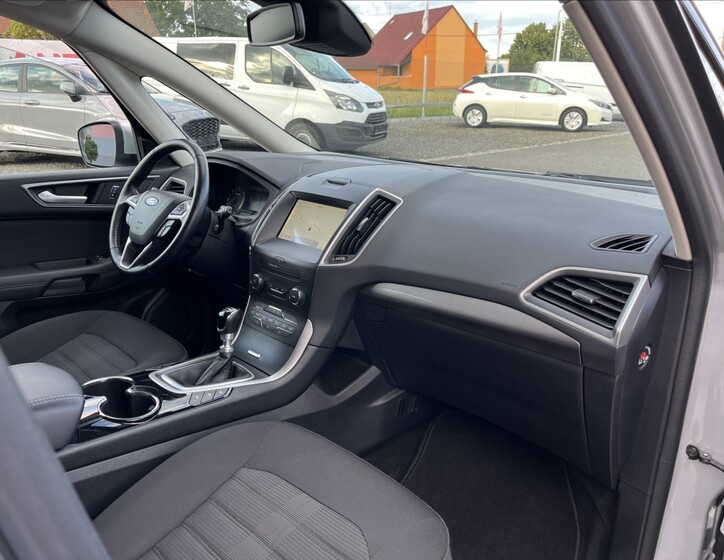 Ford Galaxy 21