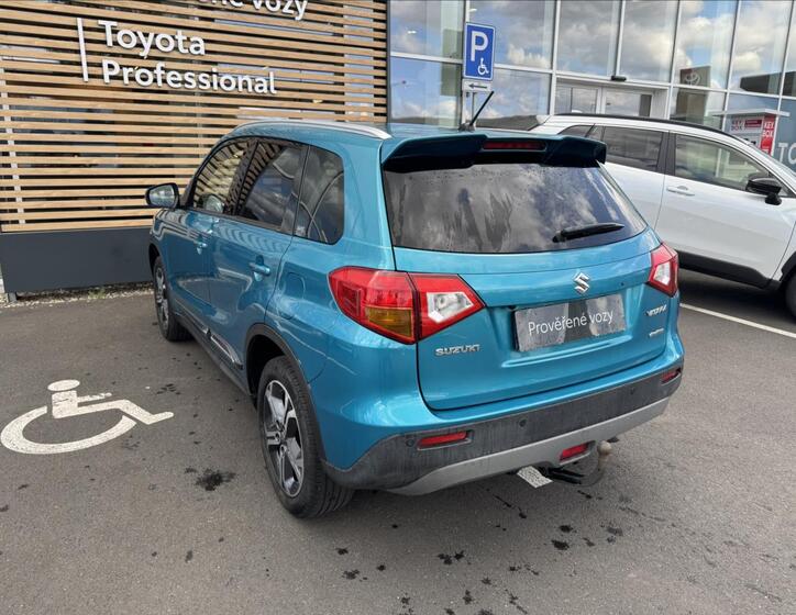 Suzuki Vitara 17