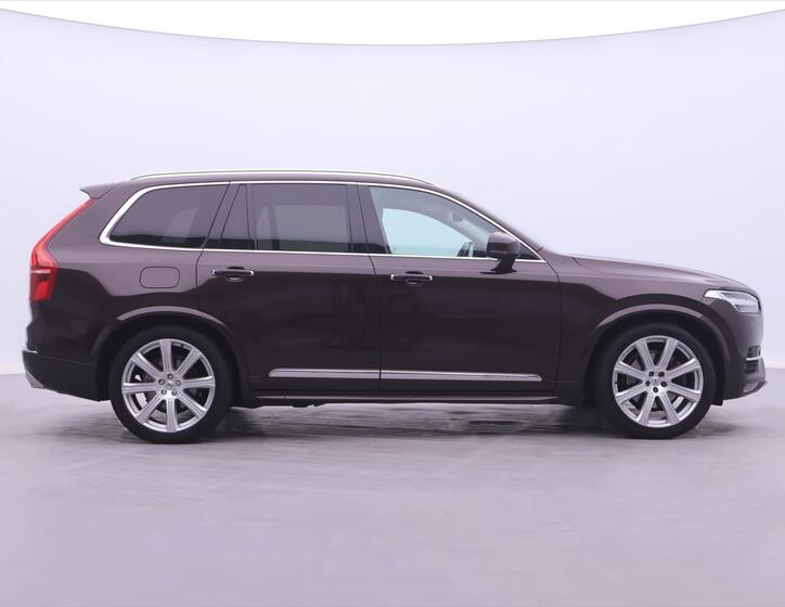 Volvo XC90 8