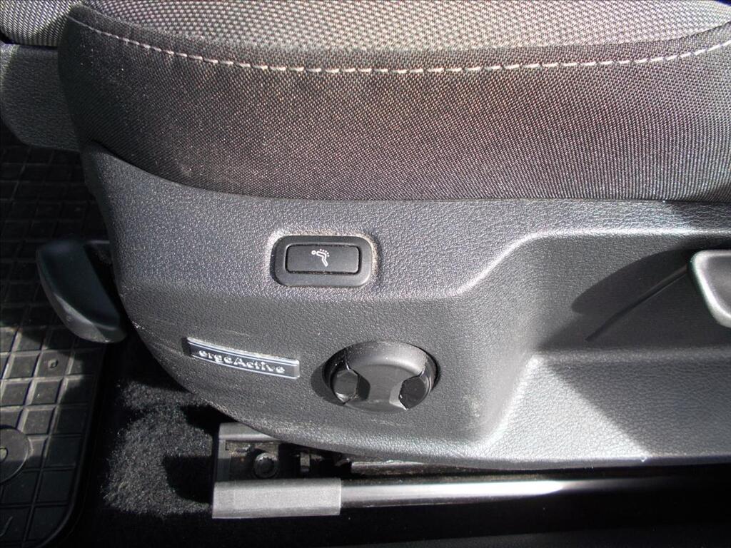 Volkswagen Golf 20
