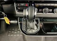 Volkswagen Multivan 18