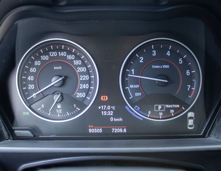 BMW Řada 2 14