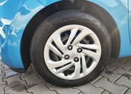 Hyundai i10 25