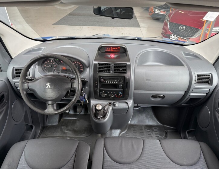 Peugeot Expert 13