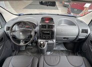 Peugeot Expert 13