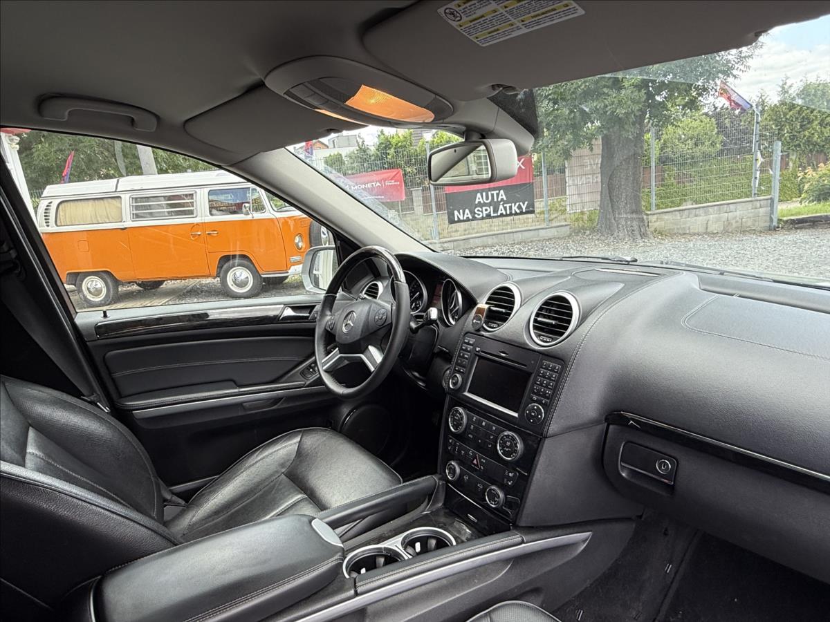 Mercedes-Benz GL