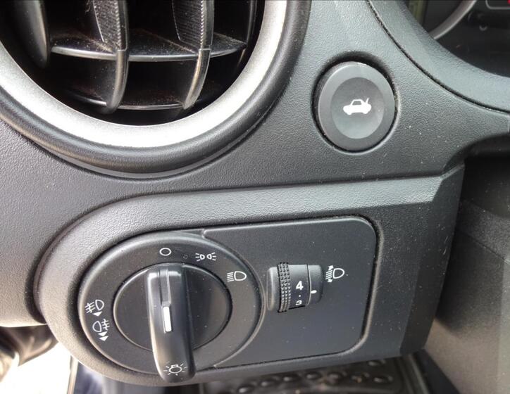 Ford Fiesta 33