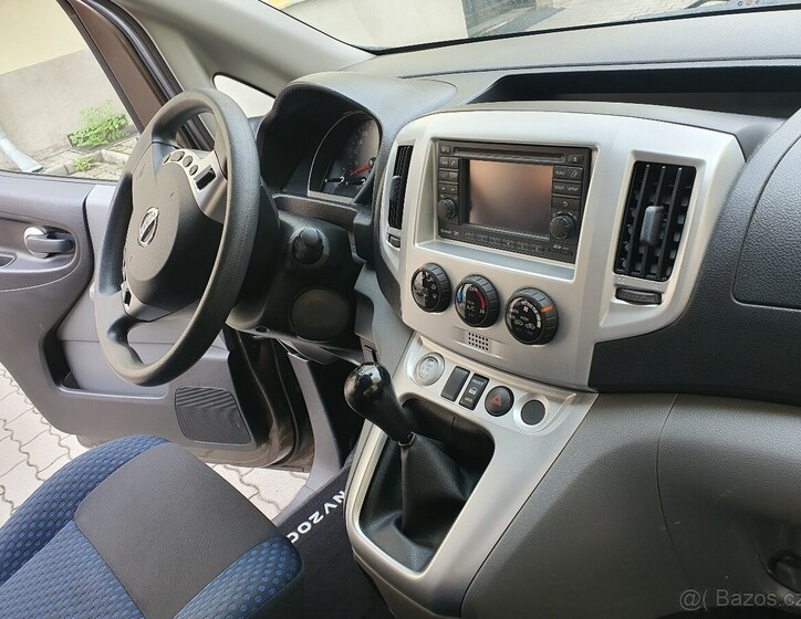 Nissan NV200 6