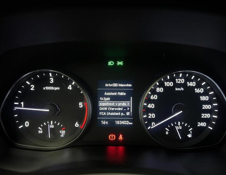Hyundai i30 16