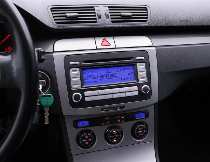 Volkswagen Passat 16