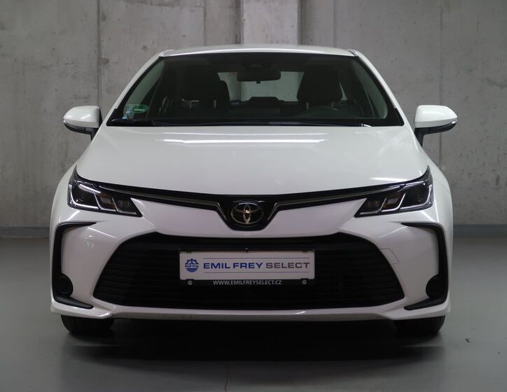 Toyota Corolla 2