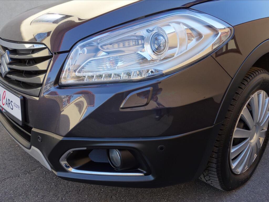 Suzuki SX4 S-Cross 7