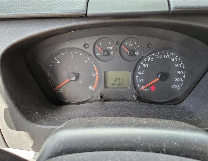 Ford Transit 9