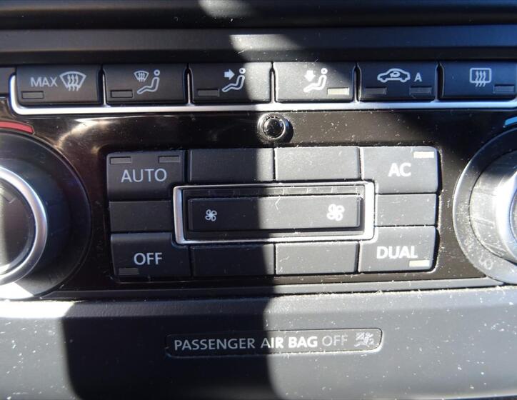 Volkswagen Golf 23