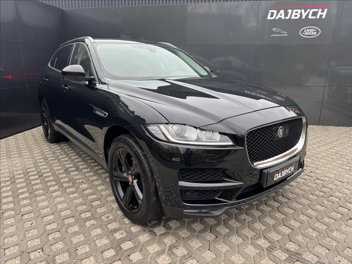 Jaguar F-Pace