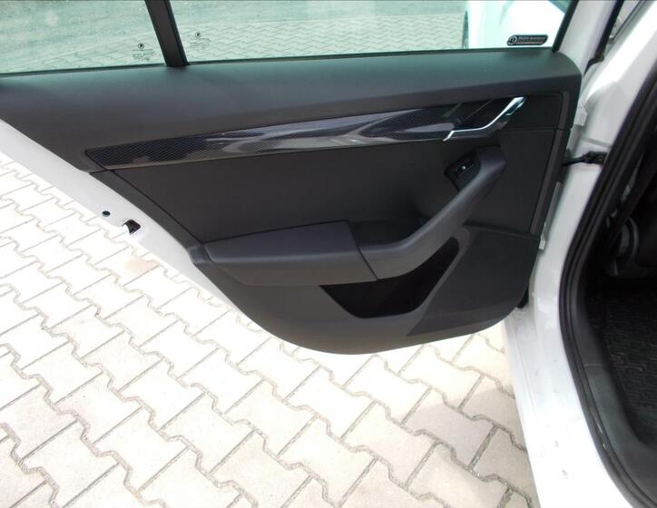 Škoda Octavia 18