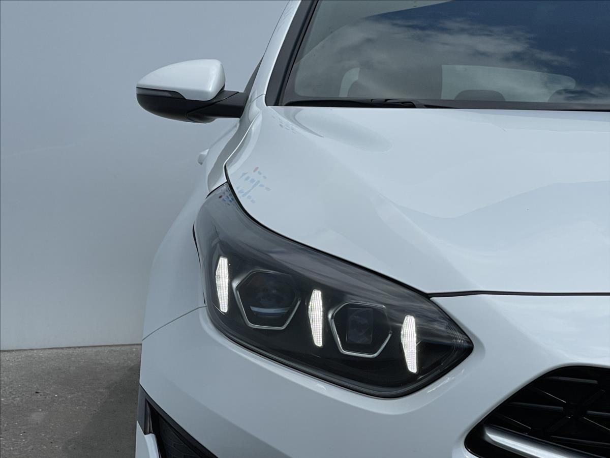 KIA ProCeed