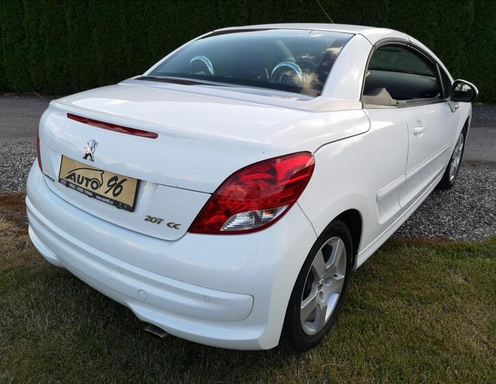 Peugeot 207 30