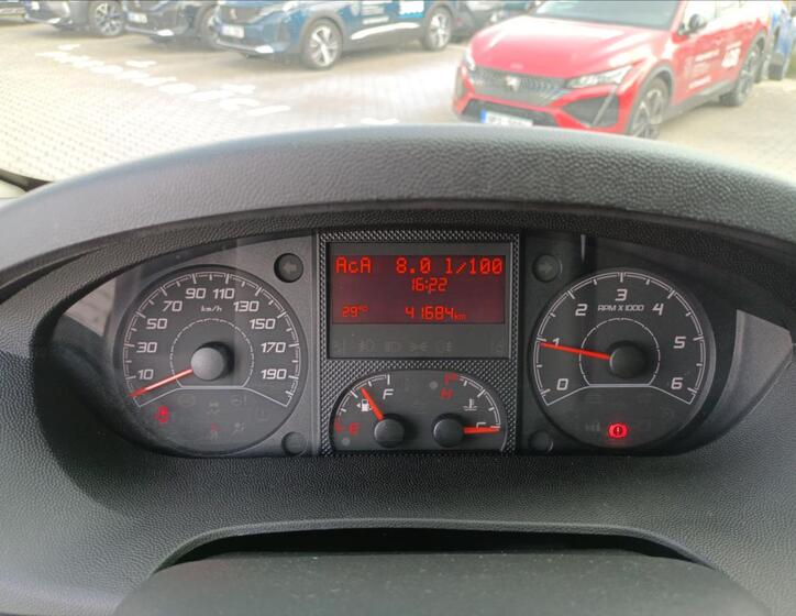 Opel Movano 12