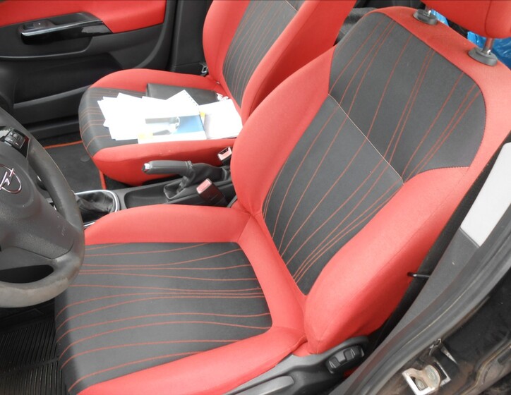 Opel Corsa 16