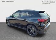Mercedes-Benz GLA 12