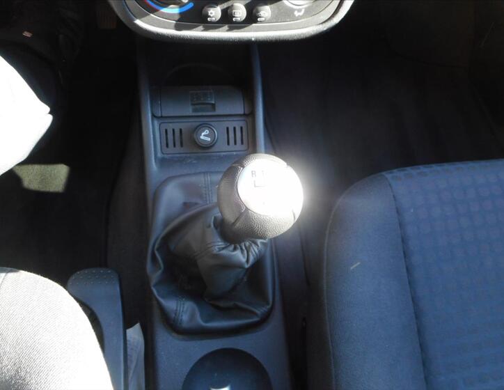 Opel Corsa 14