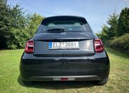 Fiat 500e 6