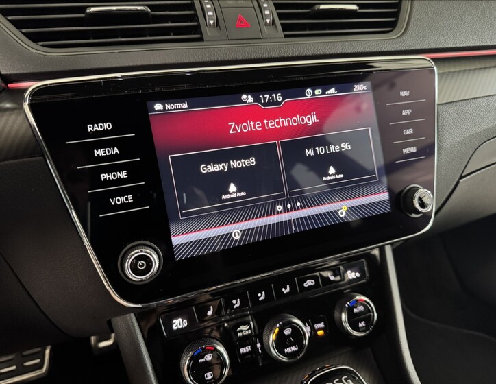 Škoda Superb 33