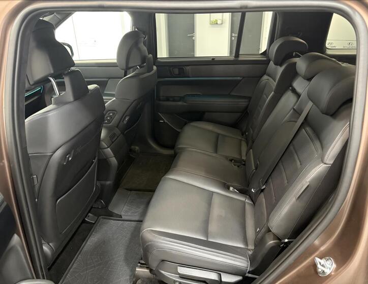 Hyundai Santa Fe 9